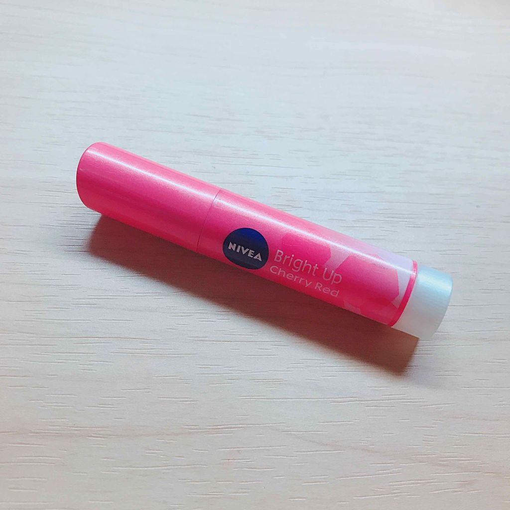 モイストピュアカラーリップ/ニベア/リップクリームを使ったクチコミ（1枚目）