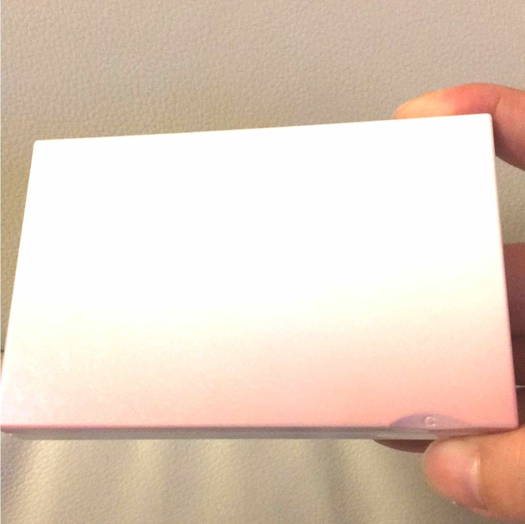 CLARINS ホワイト-プラス ブライトニング パウダーファンデーションのクチコミ「前まで毎日、リキッドファンデーションを使う事を、面倒だと、思いませんでしたが、ある日時間がかか.....」（1枚目）