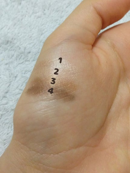 スキニーリッチシャドウ/excel/アイシャドウパレットを使ったクチコミ(3枚目)