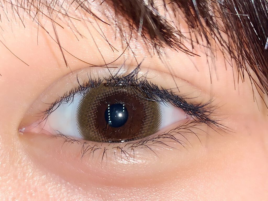 rrr on LIPS 「買わなきゃ損?!私がメイクする上で必ず使わなきゃ生きていけない..」(5枚目)