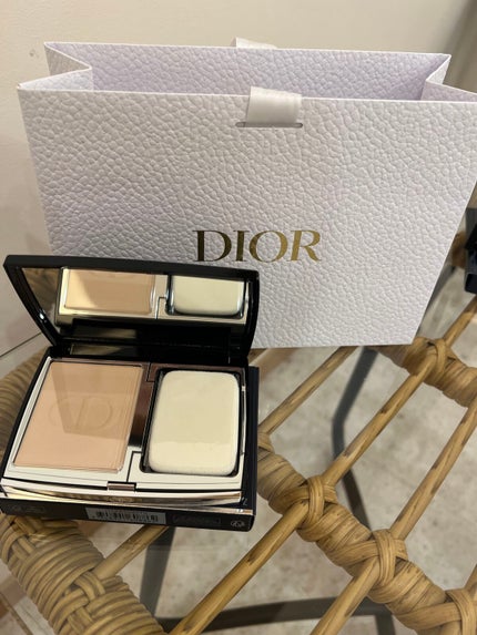 ディオールスキン フォーエヴァー コンパクト ナチュラル ベルベット/Dior/パウダーファンデーションを使ったクチコミ(1枚目)