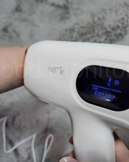 サファイヤIPL光脱毛器/NiZmir/家庭用脱毛器を使ったクチコミ(4枚目)