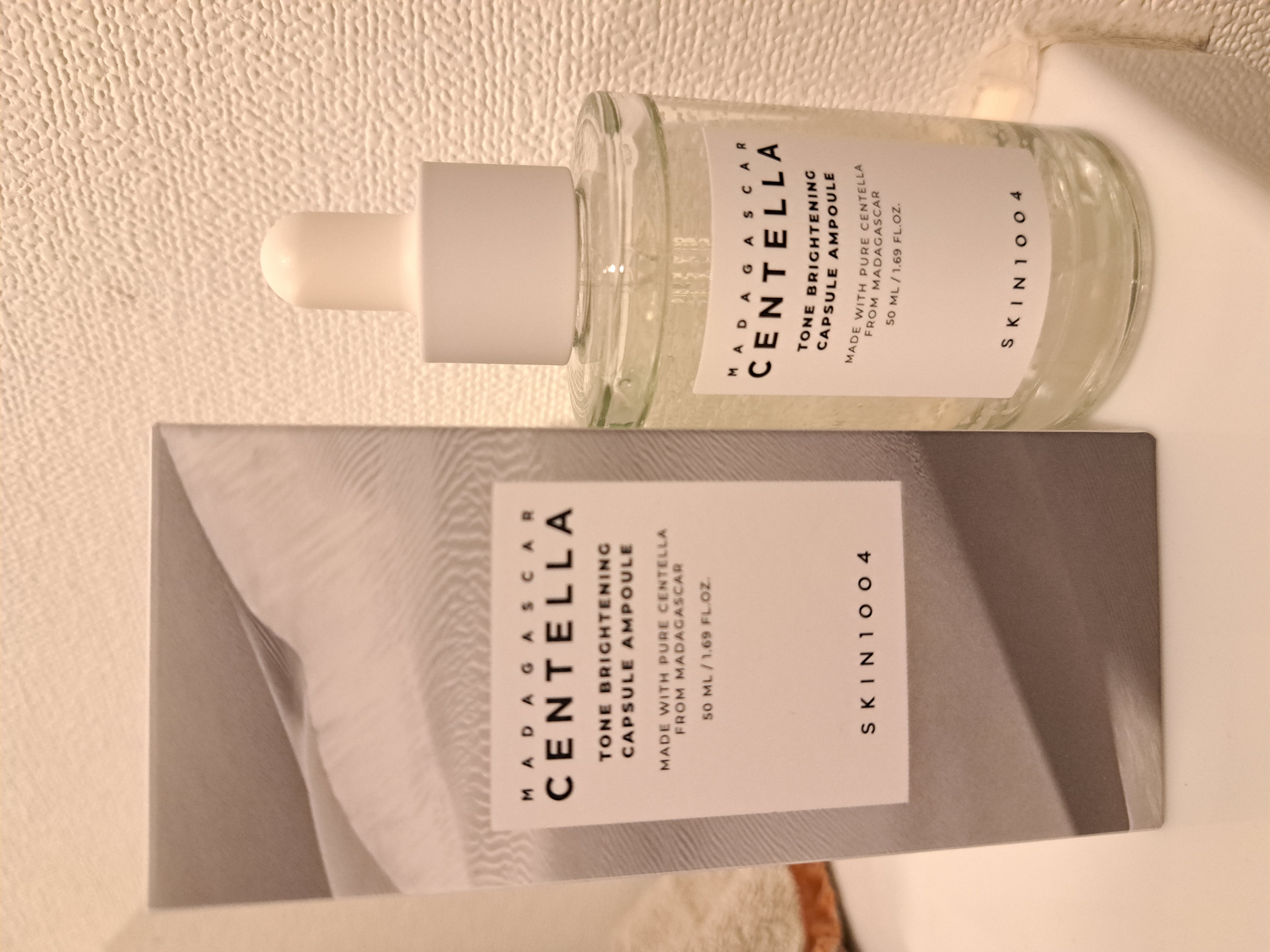 トーンブライトニング カプセルアンプル/SKIN1004/美容液を使ったクチコミ（2枚目）