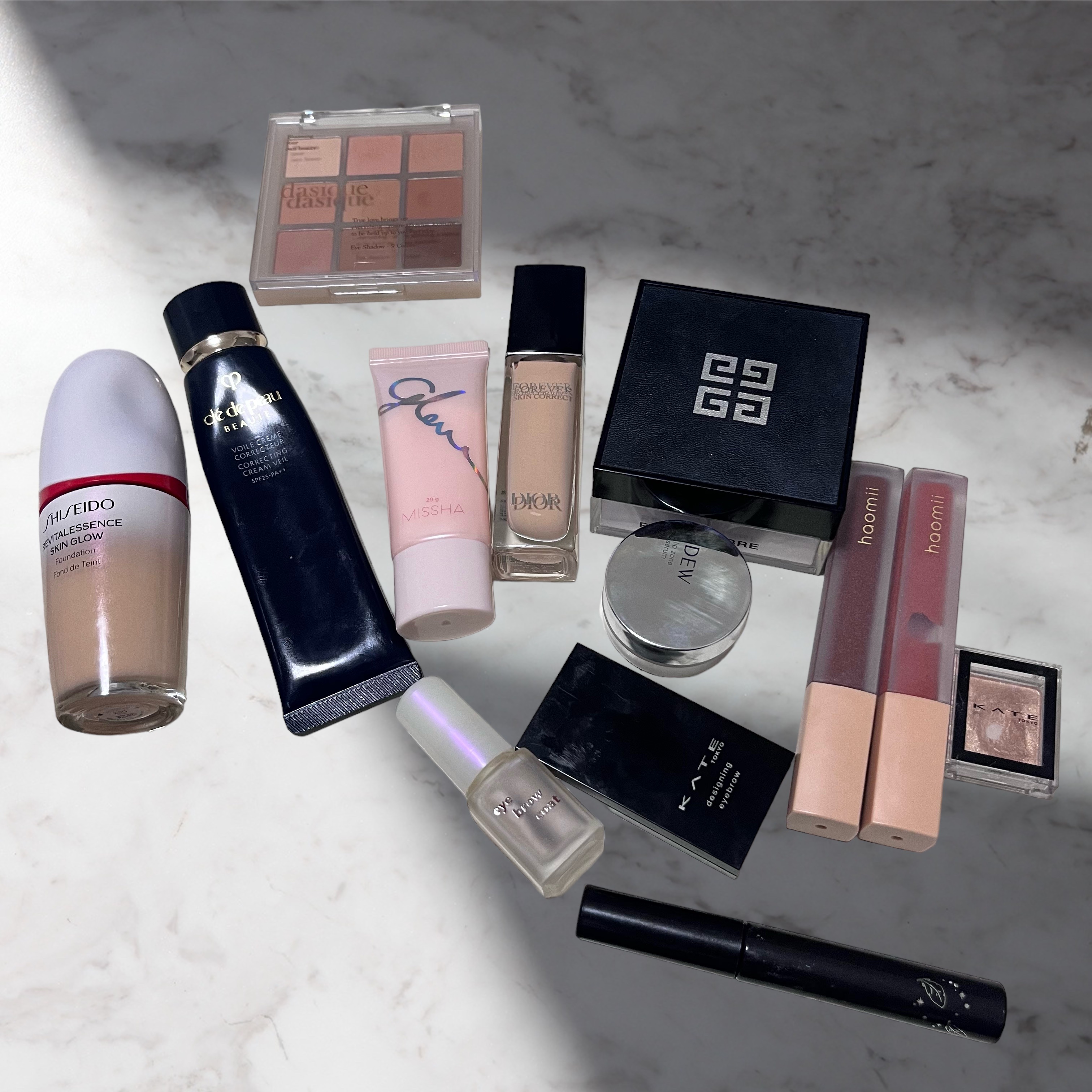 エッセンス スキングロウ ファンデーション 320 Pine/SHISEIDO/リキッドファンデーションを使ったクチコミ（1枚目）