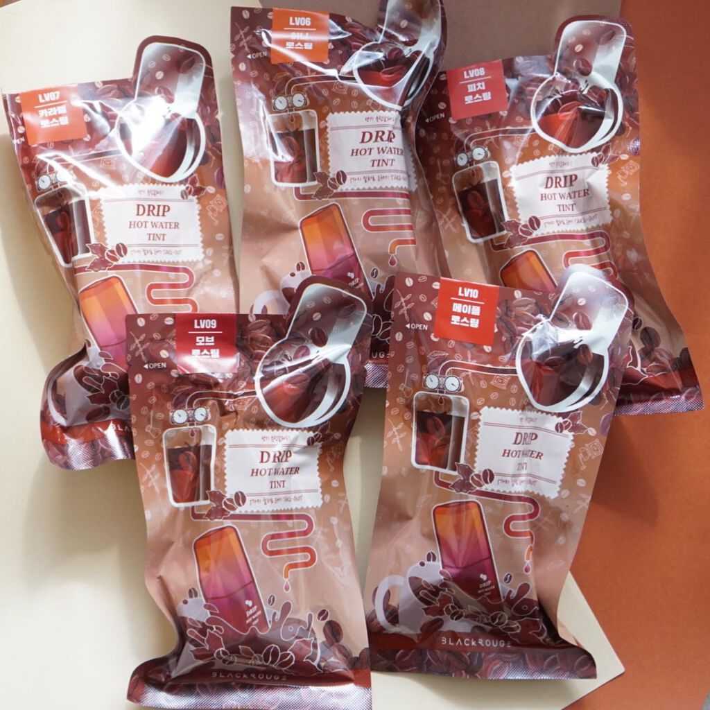 ドリップホットウォーターティント/BLACK ROUGE/リップティントを使ったクチコミ(4枚目)