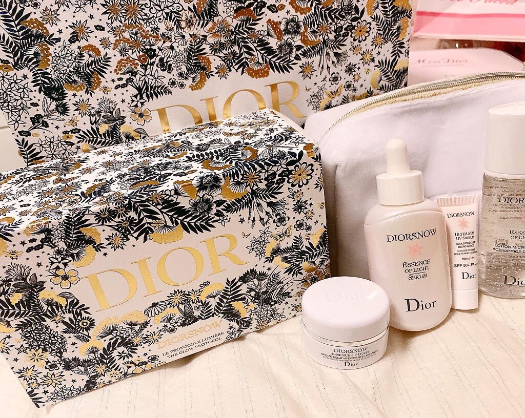 【旧】スノー アルティメット エッセンス オブ ライト/Dior/美容液を使ったクチコミ(1枚目)