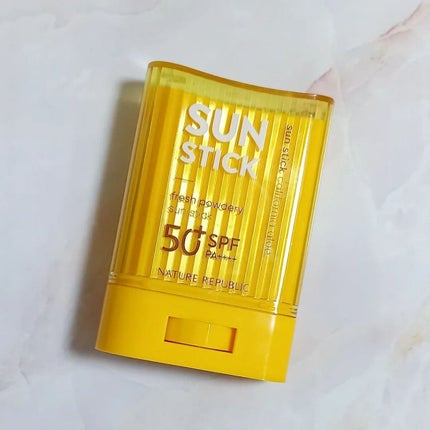 パウダリーUVアロエスティック SPF50+/PA++++/ネイチャーリパブリック/日焼け止めスティックを使ったクチコミ(2枚目)