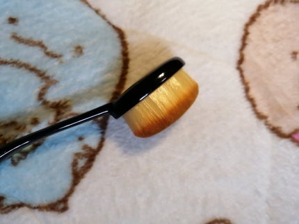 春姫ファンデーションブラシ(オーバル型)/DAISO/メイクブラシを使ったクチコミ(2枚目)