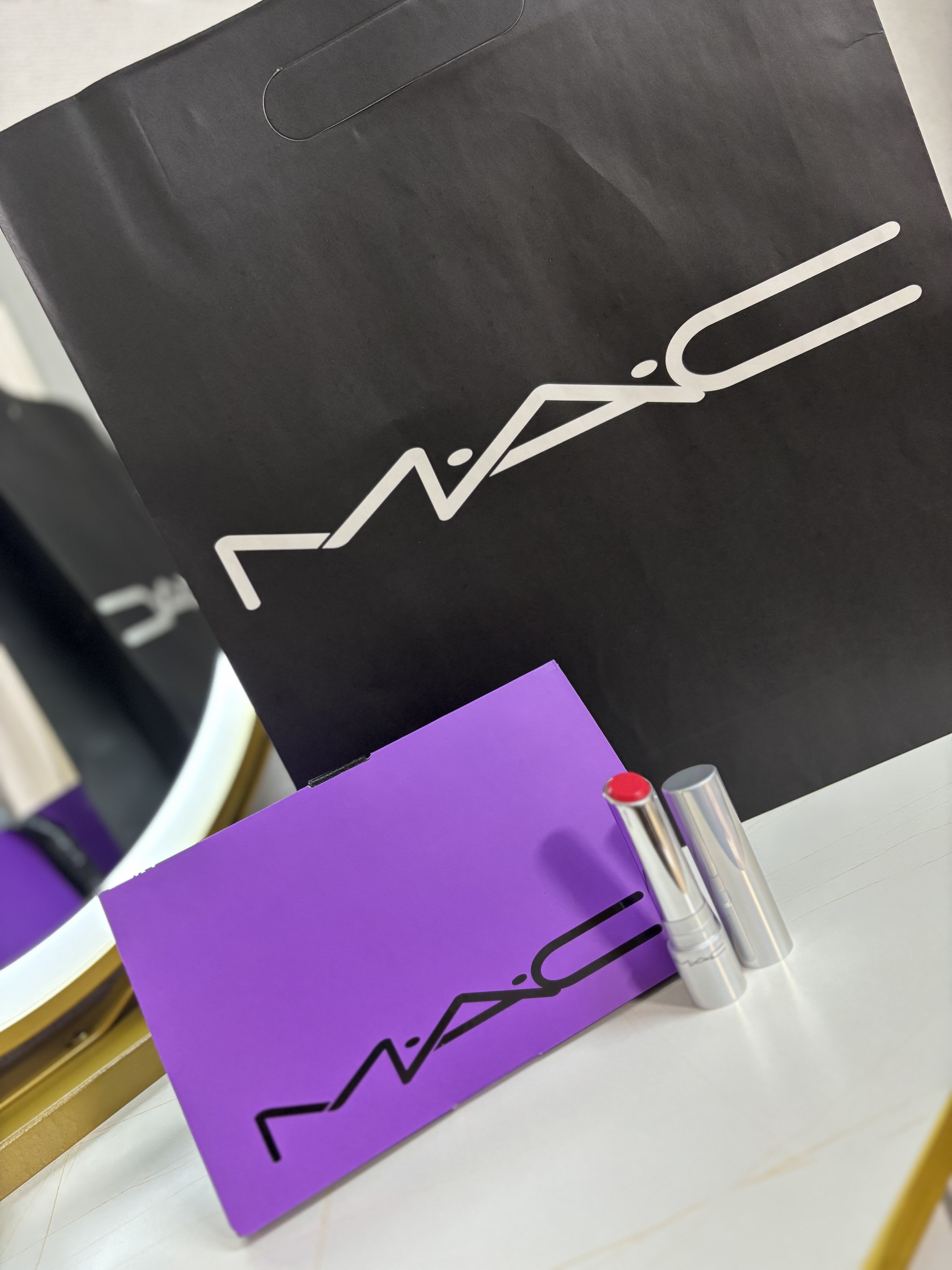 YSL ラブシャイン キャンディグレーズ/YVES SAINT LAURENT BEAUTE/口紅を使ったクチコミ（1枚目）