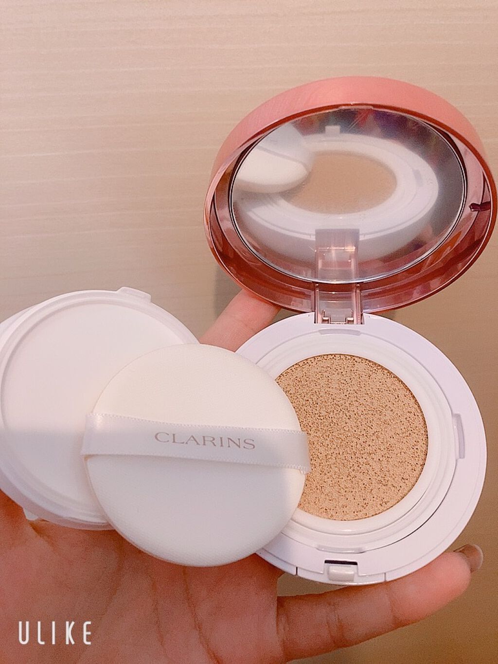 ブライトプラス ブライトニング クッションファンデーション 105 ヌード/CLARINS/クッションファンデーションを使ったクチコミ（1枚目）