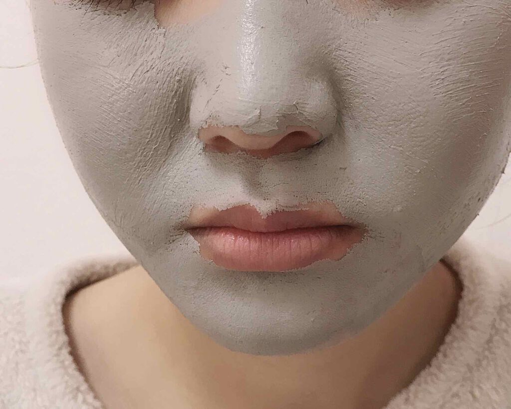 スーパーヴォルカニック　ポア　クレイマスク/innisfree/洗い流すパック・マスクを使ったクチコミ（3枚目）