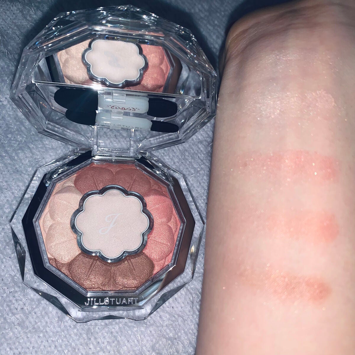 ジルスチュアート ブルームクチュール アイズ/JILL STUART/アイシャドウパレットを使ったクチコミ(2枚目)