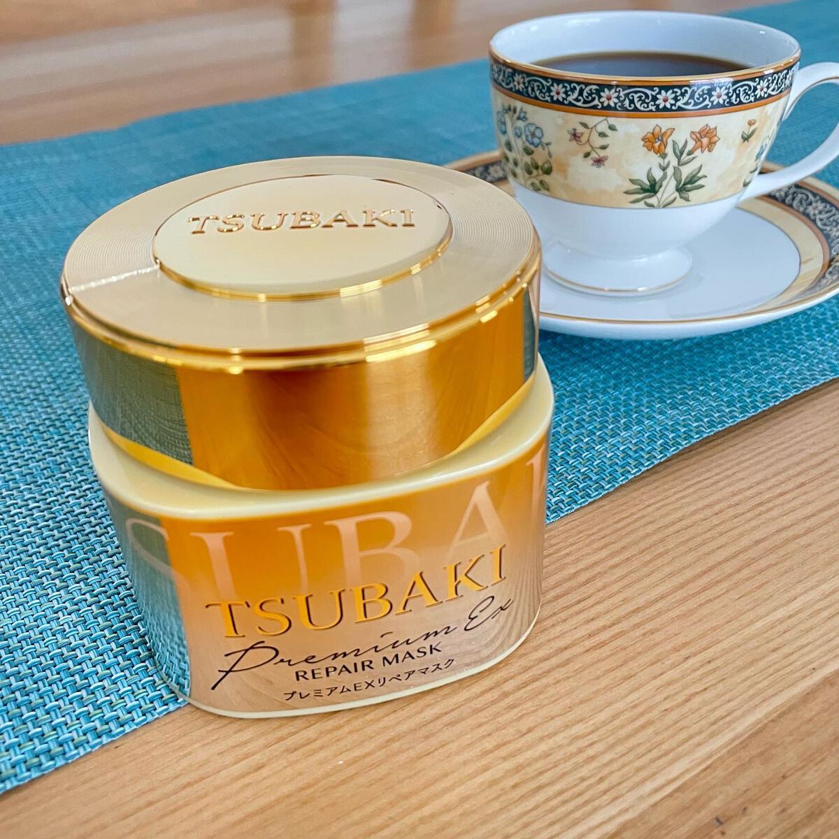 あやこ♡フォロバ100(投稿のある方) on LIPS 「〔TSUBAKI〕寒くなってきたね🥲お肌もだけど‥髪もパサつき..」(1枚目)