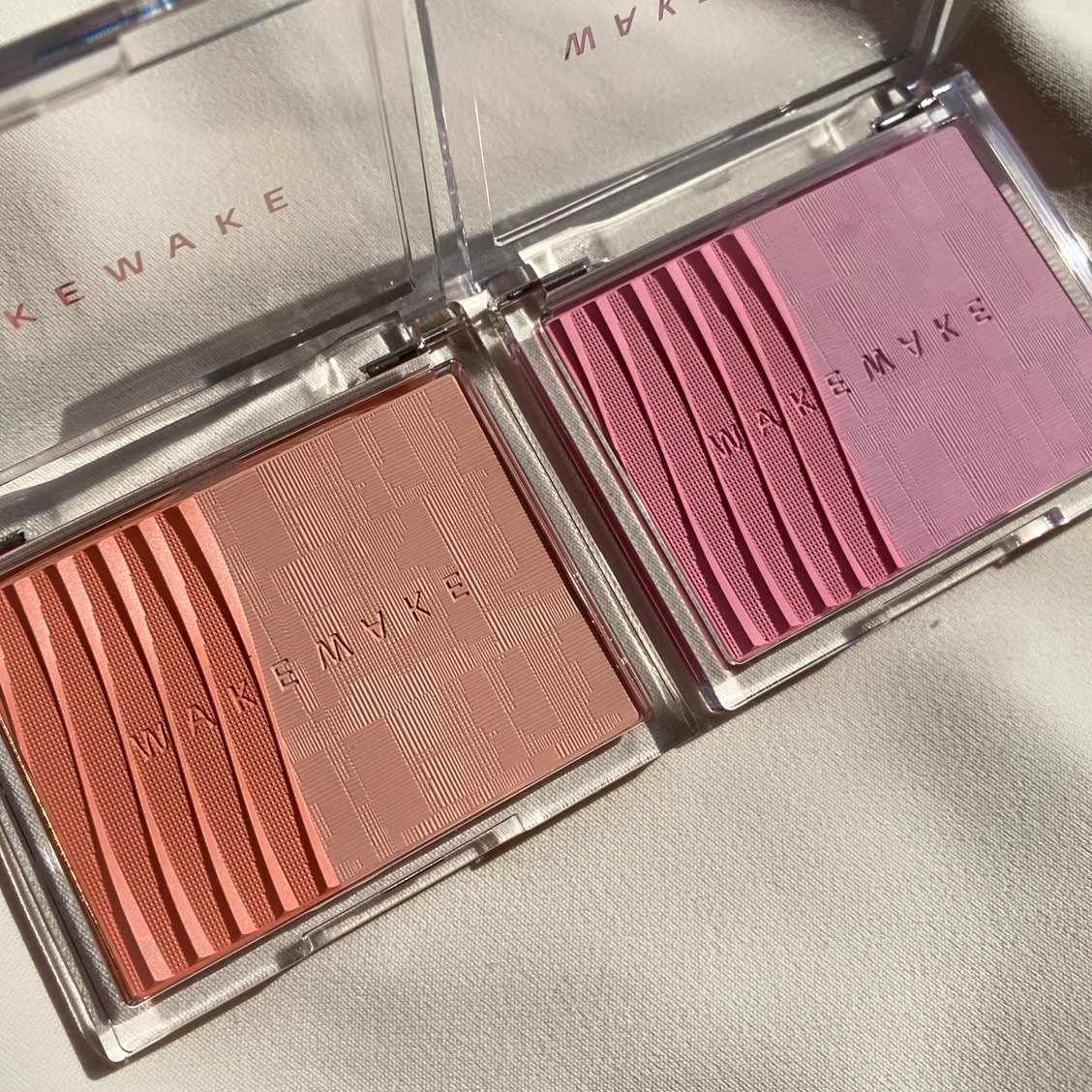 シアーレイヤリングデュアルブラッシャー/wakemake/パウダーチークを使ったクチコミ（2枚目）