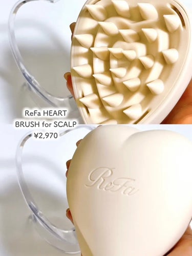 ⭐️ ReFa HEART BRUSH for SCALP ¥2,970
 硬さがちょうど良い頭皮ブラシ！
 コロンとしたデザインが可愛いとバズってるRefaのアイテム✨ 
手にフィットするので使いやすいです🤍 また、スタンドがついているので、 水切りもしやすい！
 プレゼントにももってこいのアイテム✨

の画像 その1