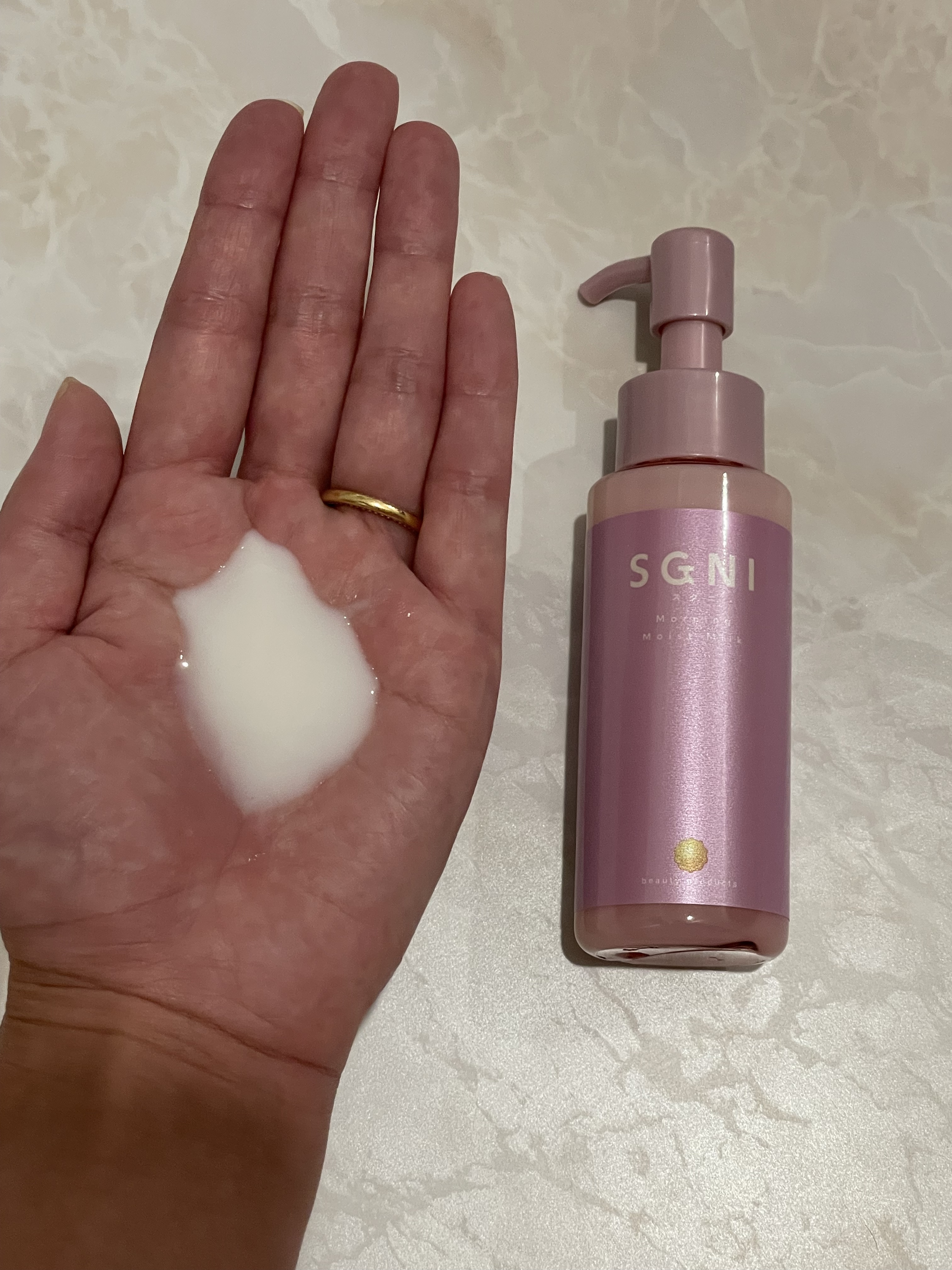 モイストミルク /SGNI/ヘアミルクを使ったクチコミ（3枚目）