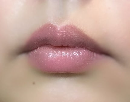 モイストピュアカラーリップ/ニベア/リップクリームを使ったクチコミ(6枚目)