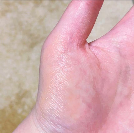 プリズム・リーブル・スキンケアリング・コレクター/GIVENCHY/化粧下地を使ったクチコミ(4枚目)