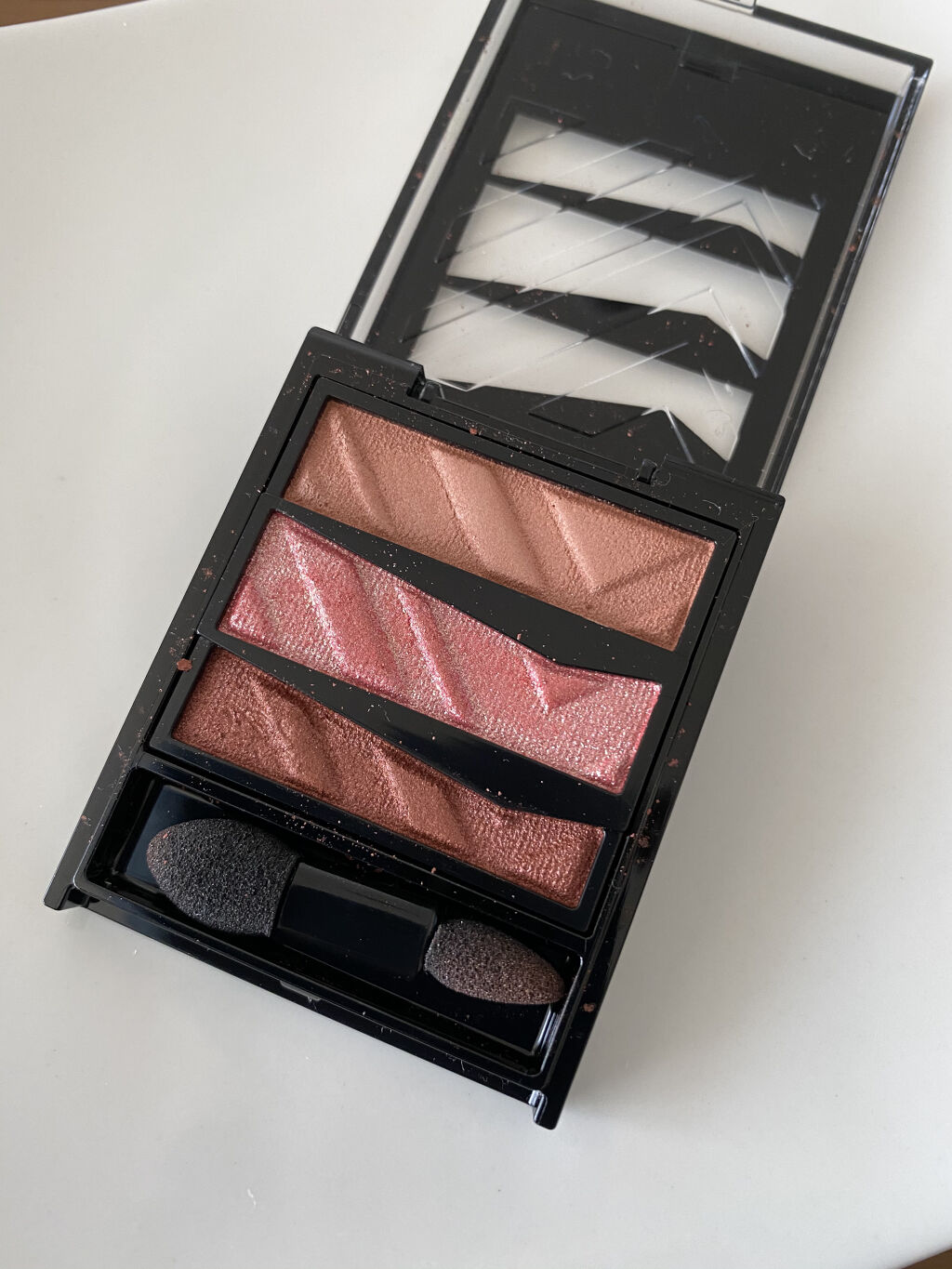 パーツリサイズシャドウ/KATE/アイシャドウパレットを使ったクチコミ（3枚目）