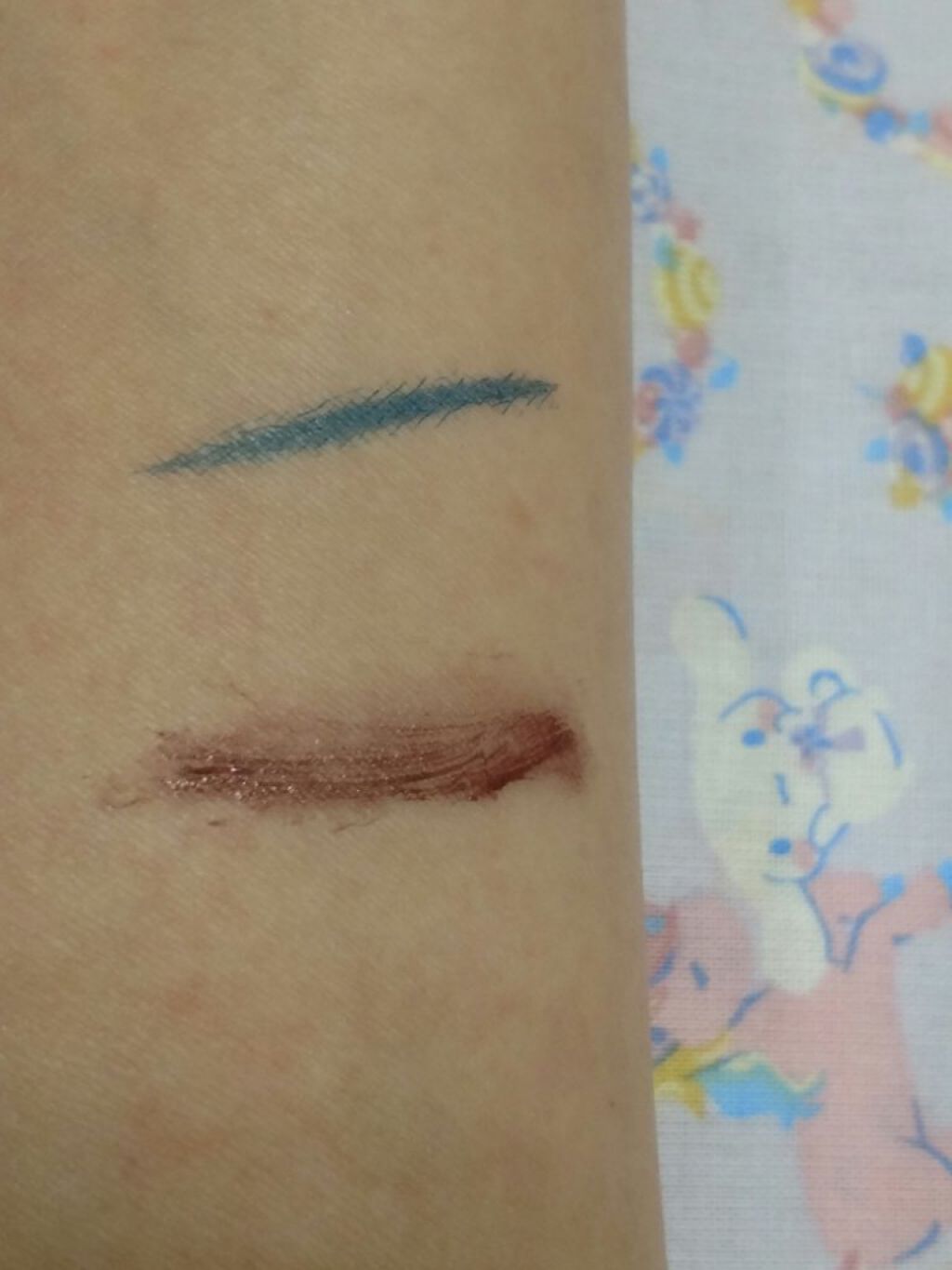 プリズム パウダーアイカラー/リンメル ロンドン/単色アイシャドウを使ったクチコミ(8枚目)