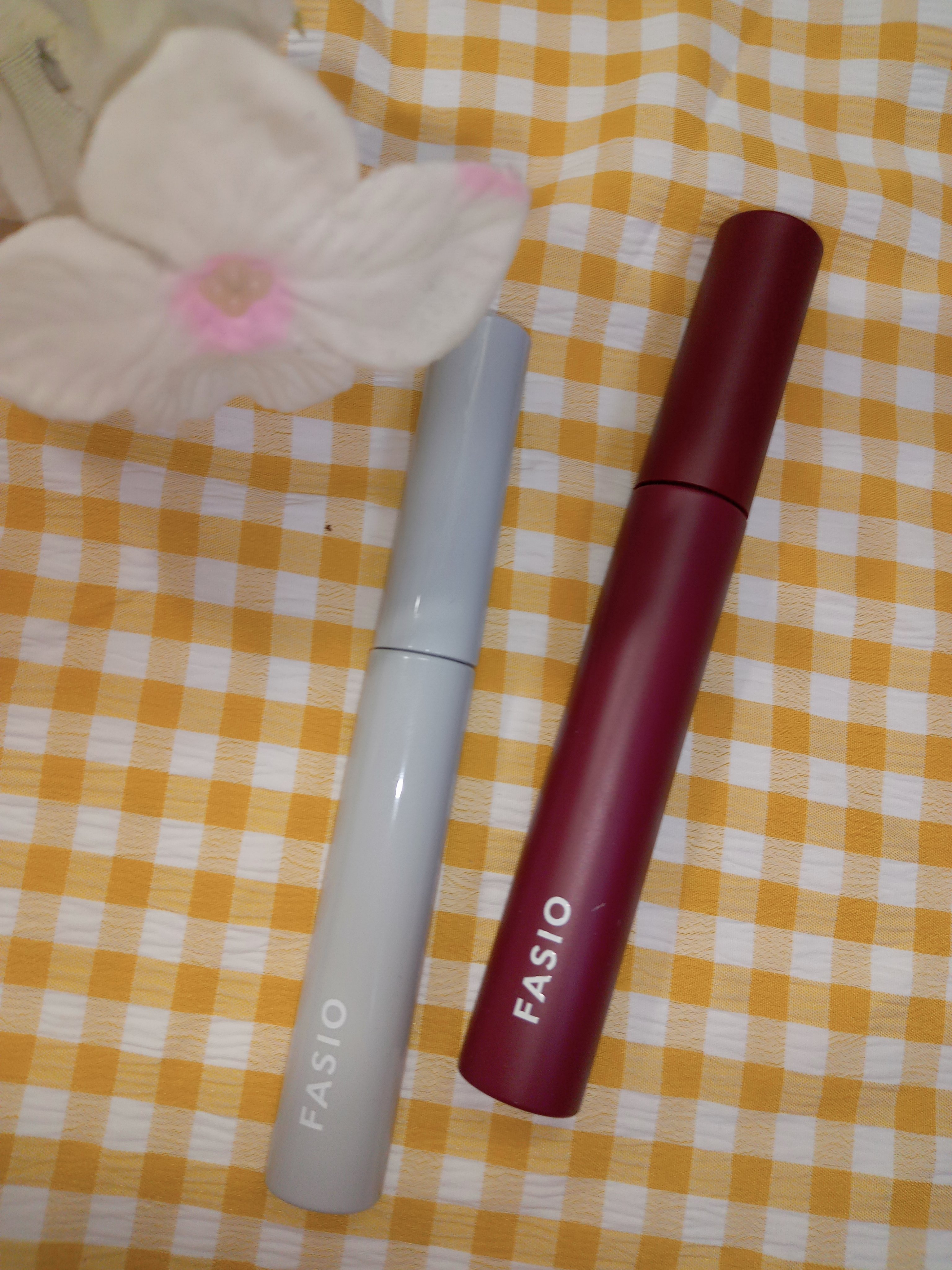 ウルトラ WP マスカラ(ボリューム) キット(ボリューム)(01 ブラック 6g+リムーバー 6.5ml)/FASIO/マスカラを使ったクチコミ（2枚目）