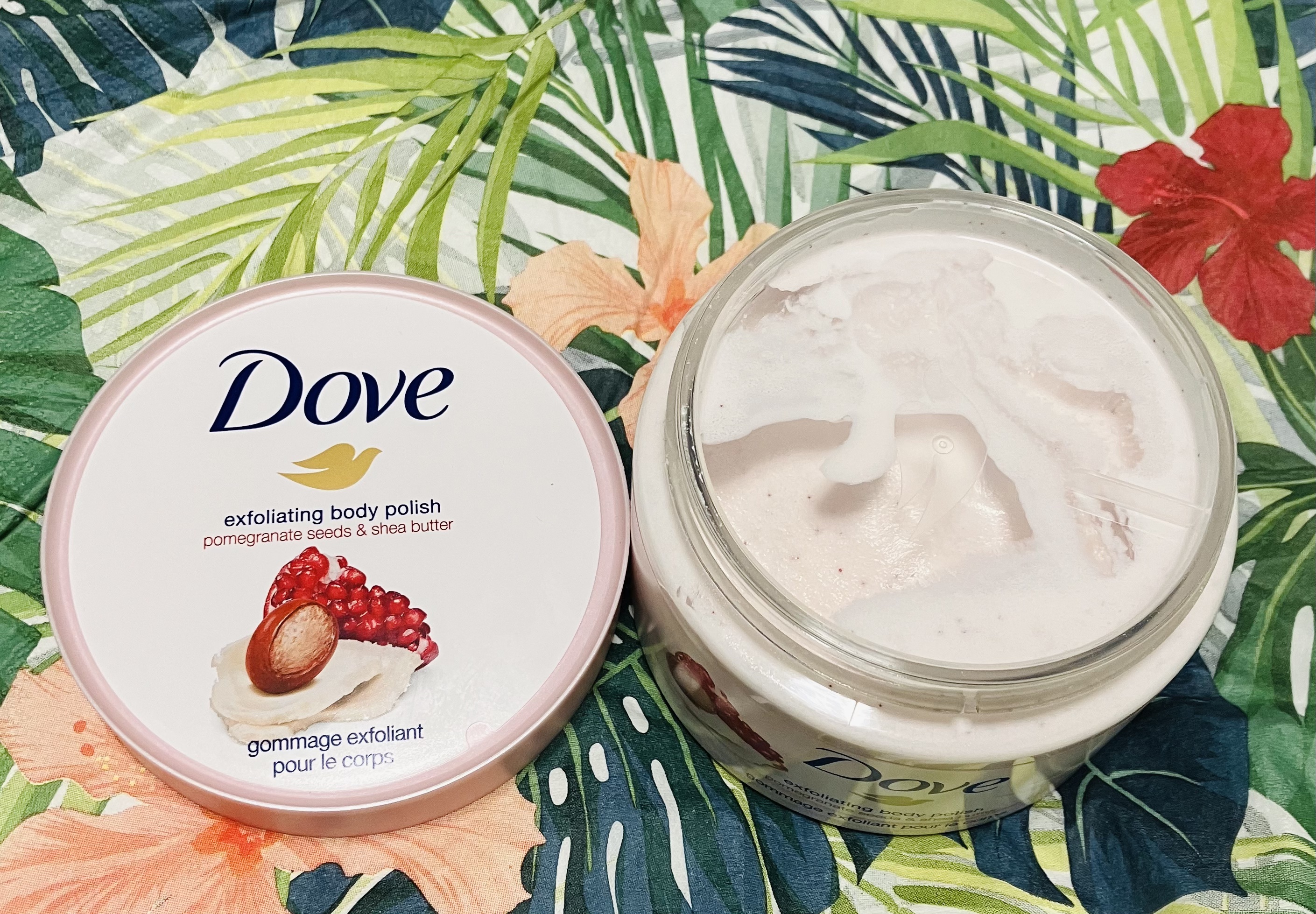 ダヴ ふわとろクリーミースクラブ ザクロ＆シアバター/ダヴ/ボディスクラブを使ったクチコミ（1枚目）