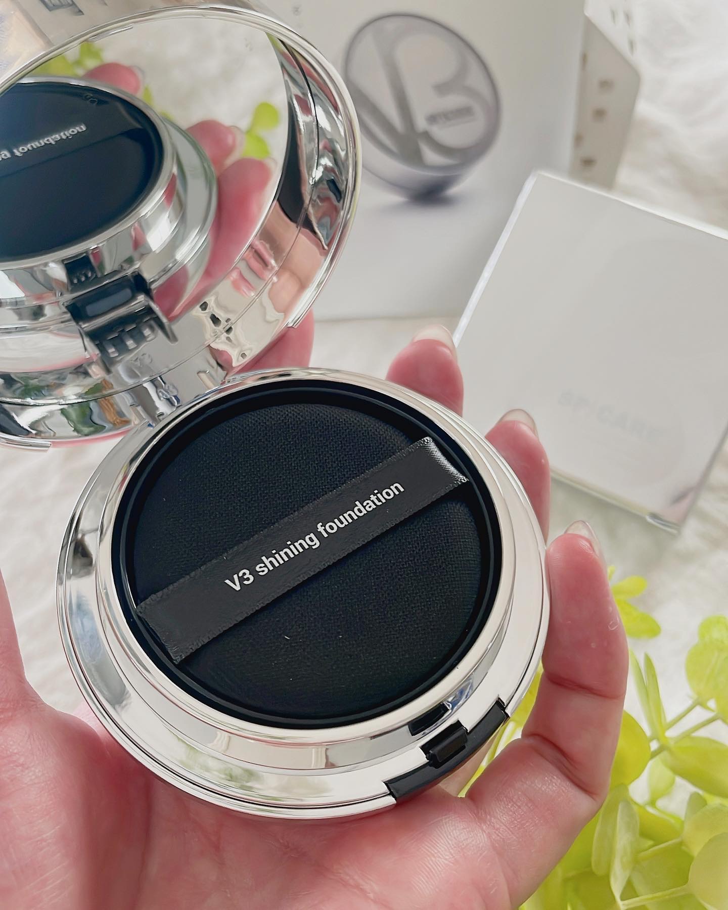 V3シャイニングファンデーション/SPICARE/クッションファンデーションを使ったクチコミ（2枚目）