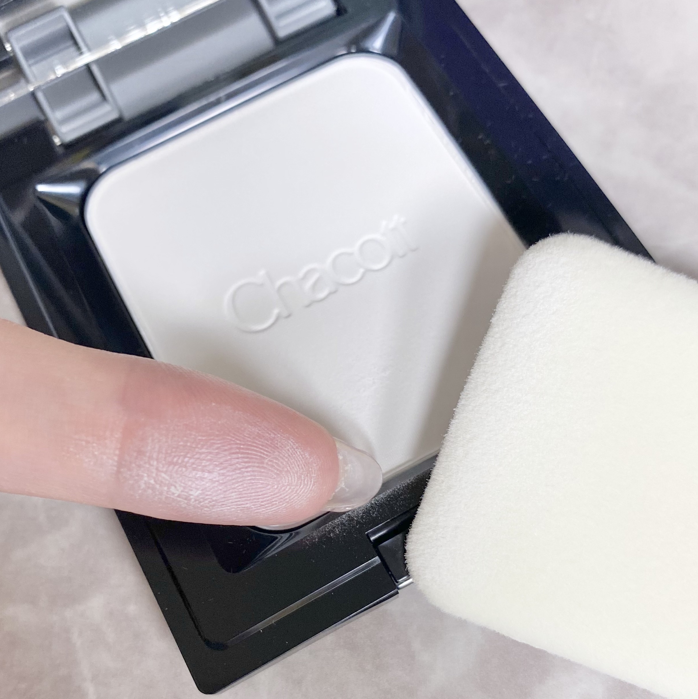 コンプレクションクリエイター/チャコット・コスメティクス/プレストパウダーを使ったクチコミ（3枚目）