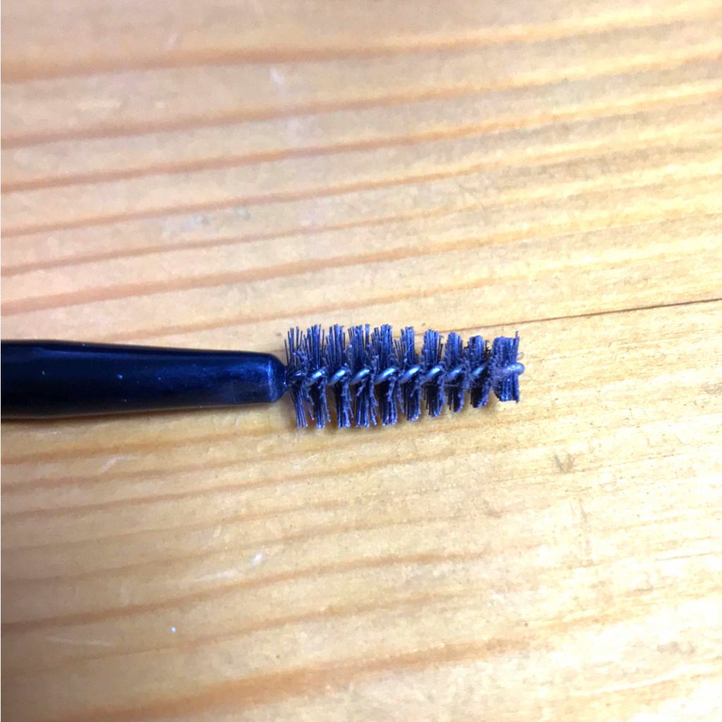 ロックオンライナーアンドブロウクリーム/e.l.f. Cosmetics/ジェルアイライナーを使ったクチコミ(4枚目)