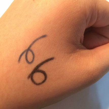 アイステュディオ スリム アイライナー/MAYBELLINE NEW YORK/ペンシルアイライナーを使ったクチコミ(2枚目)