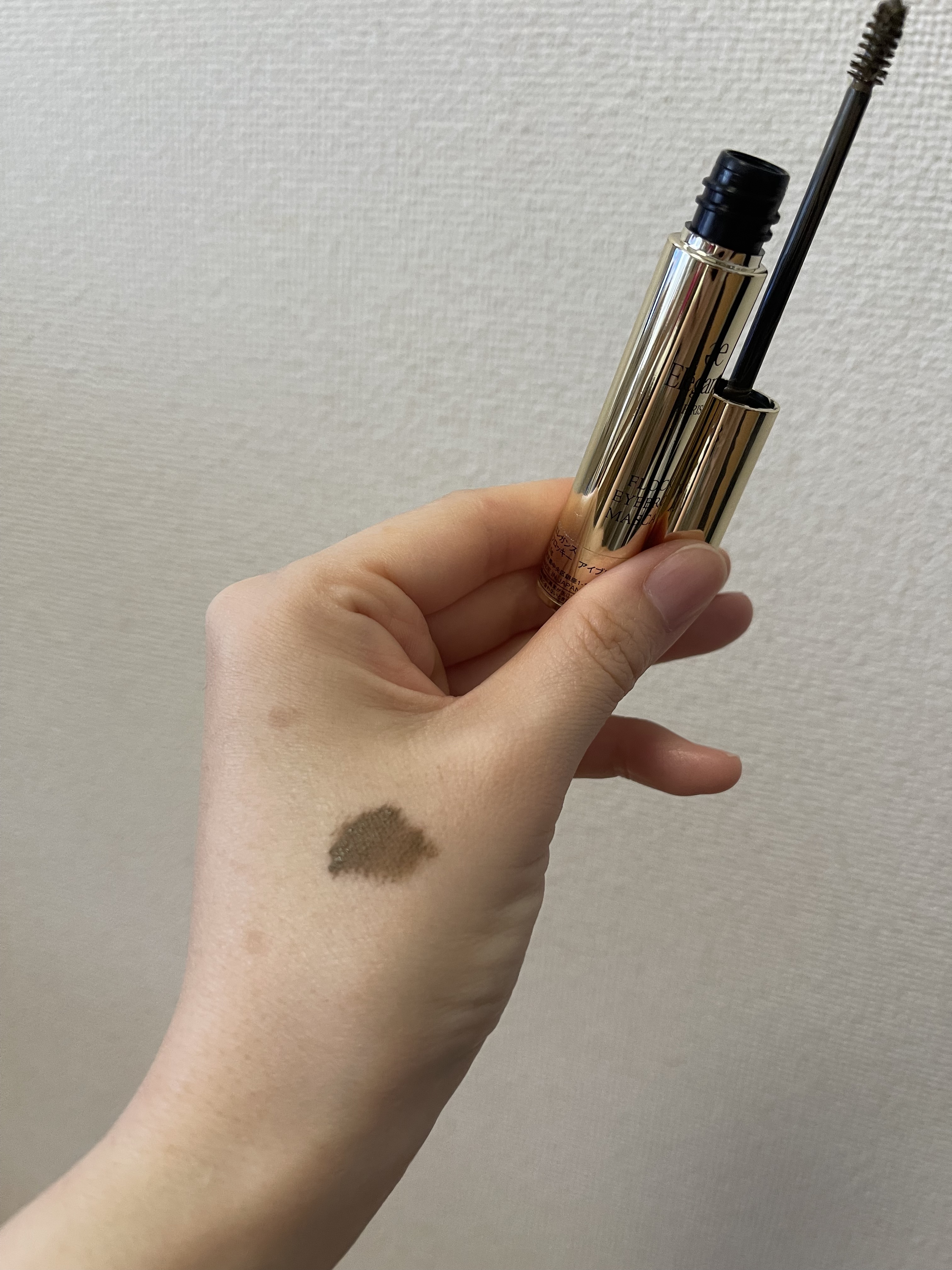 エレガンス フロッキー アイブロウ マスカラ GR40/Elégance/眉マスカラを使ったクチコミ（3枚目）