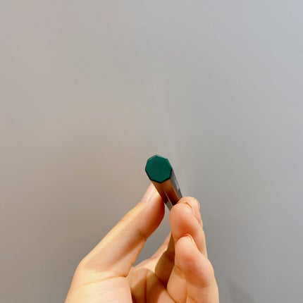 7 SHADES OF BLACK/UZU BY FLOWFUSHI/リキッドアイライナーを使ったクチコミ(6枚目)