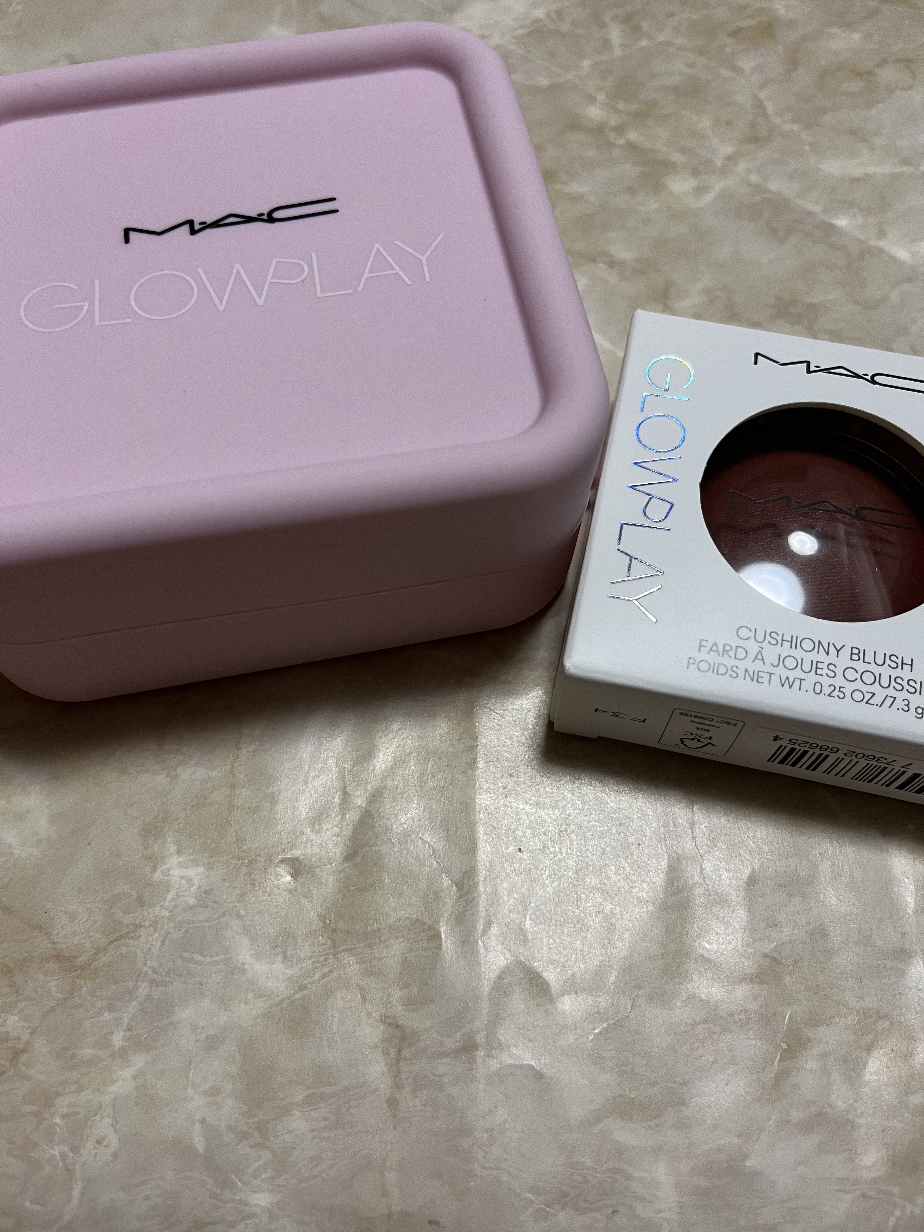 グロープレイ クッショニー ブラッシュ ピンチ オブ マラケシュ/M・A・C/ジェル・クリームチークを使ったクチコミ（2枚目）