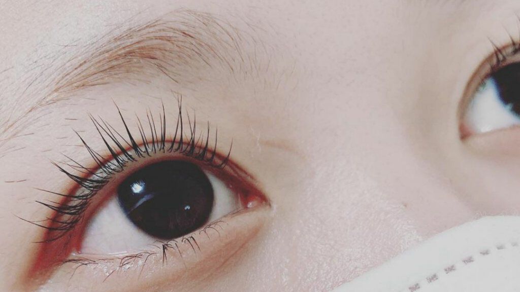 まつげ美容液（まつげ・目もと美容液）/UZU BY FLOWFUSHI/まつげ美容液を使ったクチコミ（3枚目）