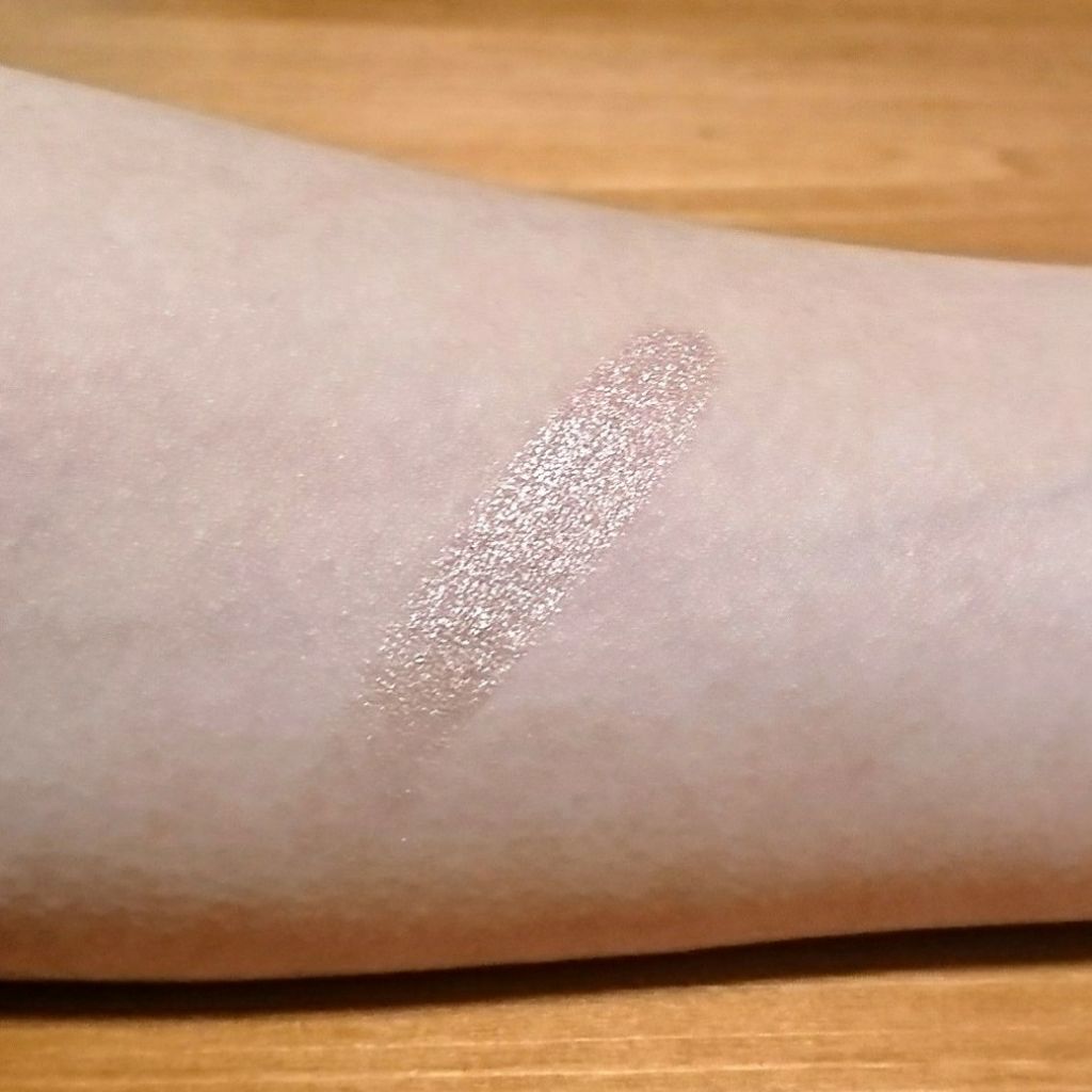 ヴィセ アヴァン シングルアイカラー/Visée/単色アイシャドウを使ったクチコミ(2枚目)