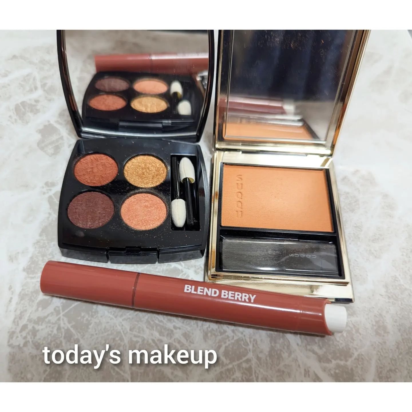 メルティング パウダー ブラッシュ 104 柑子染 -KOUJIZOME＜限定色＞/SUQQU/パウダーチークを使ったクチコミ（1枚目）