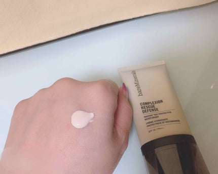 CR ディフェンス モイスチャライザー/bareMinerals/化粧下地を使ったクチコミ(2枚目)