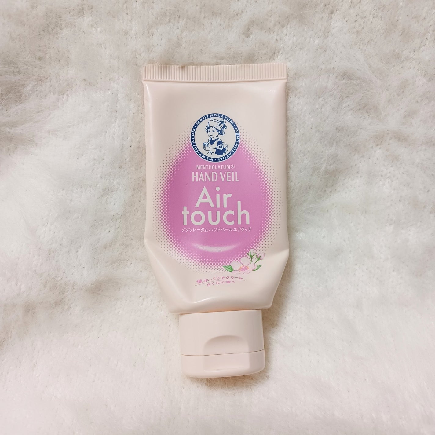 ハンドベールエアタッチ レモンフラワーの香り/メンソレータム/ハンドクリームを使ったクチコミ(1枚目)
