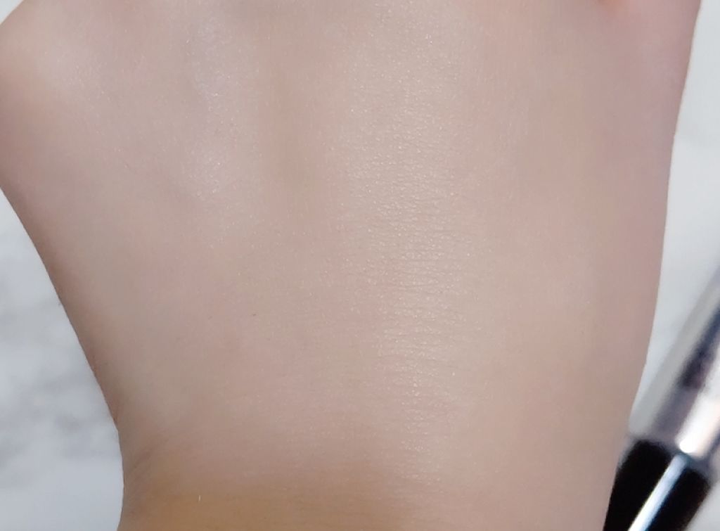 スキンカラーコントロールベース/KATE/化粧下地を使ったクチコミ（3枚目）