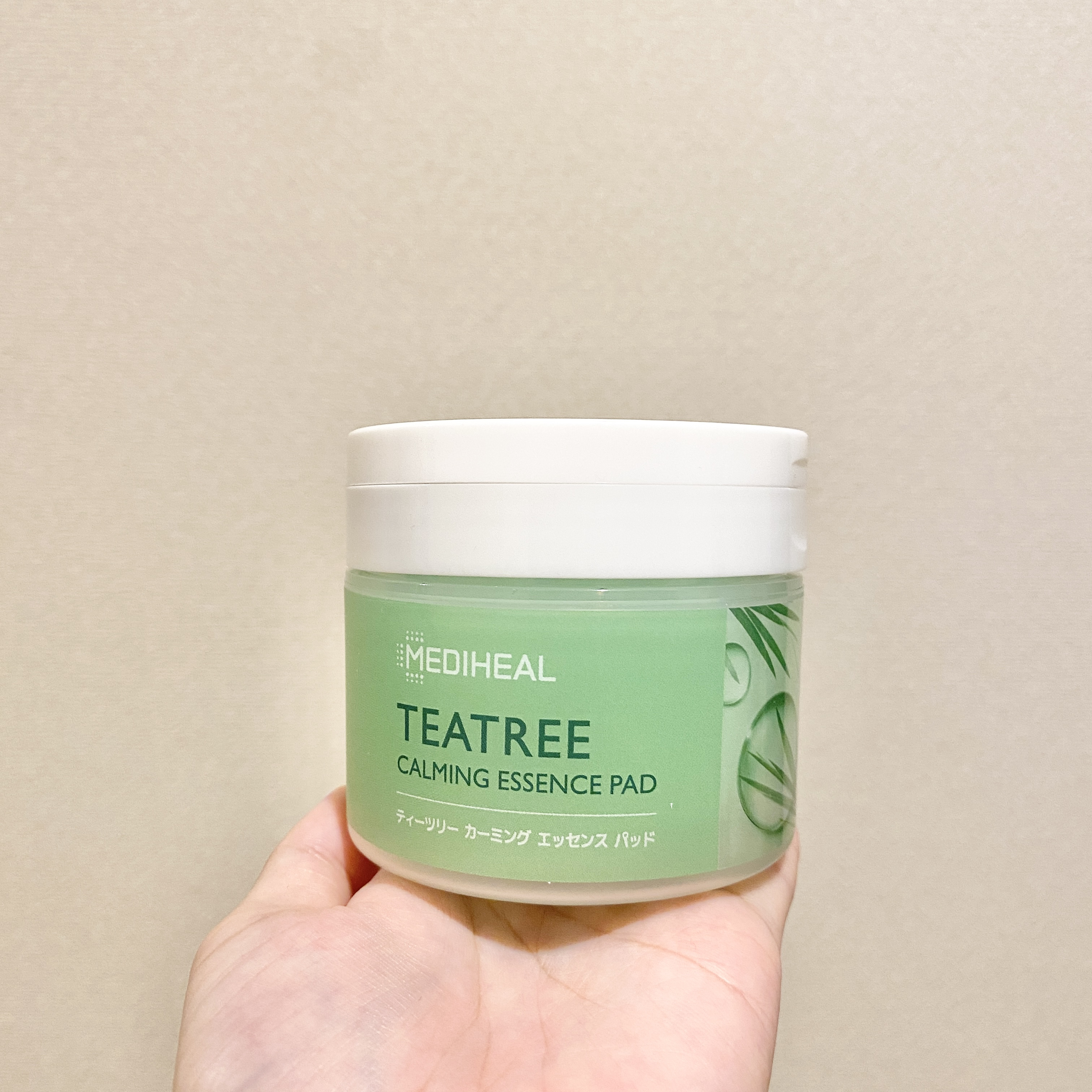 ティーツリーカーミングエッセンスパッド 50枚入り/MEDIHEAL/トナーパッドを使ったクチコミ（2枚目）