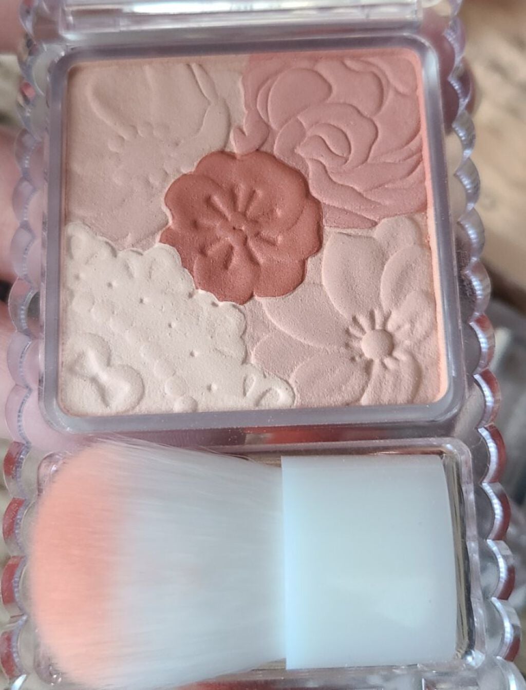 マットフルールチークス/キャンメイク/パウダーチークを使ったクチコミ(4枚目)