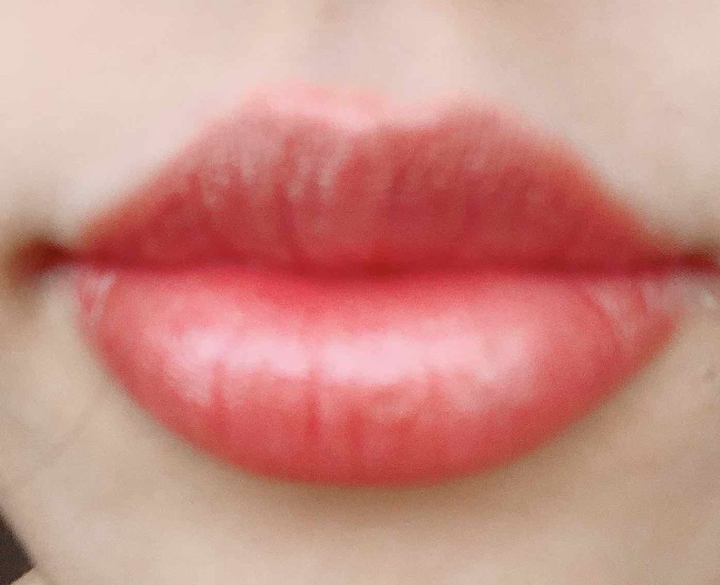 カラーリッシュモイストマットN/ロレアル パリ/口紅を使ったクチコミ（3枚目）