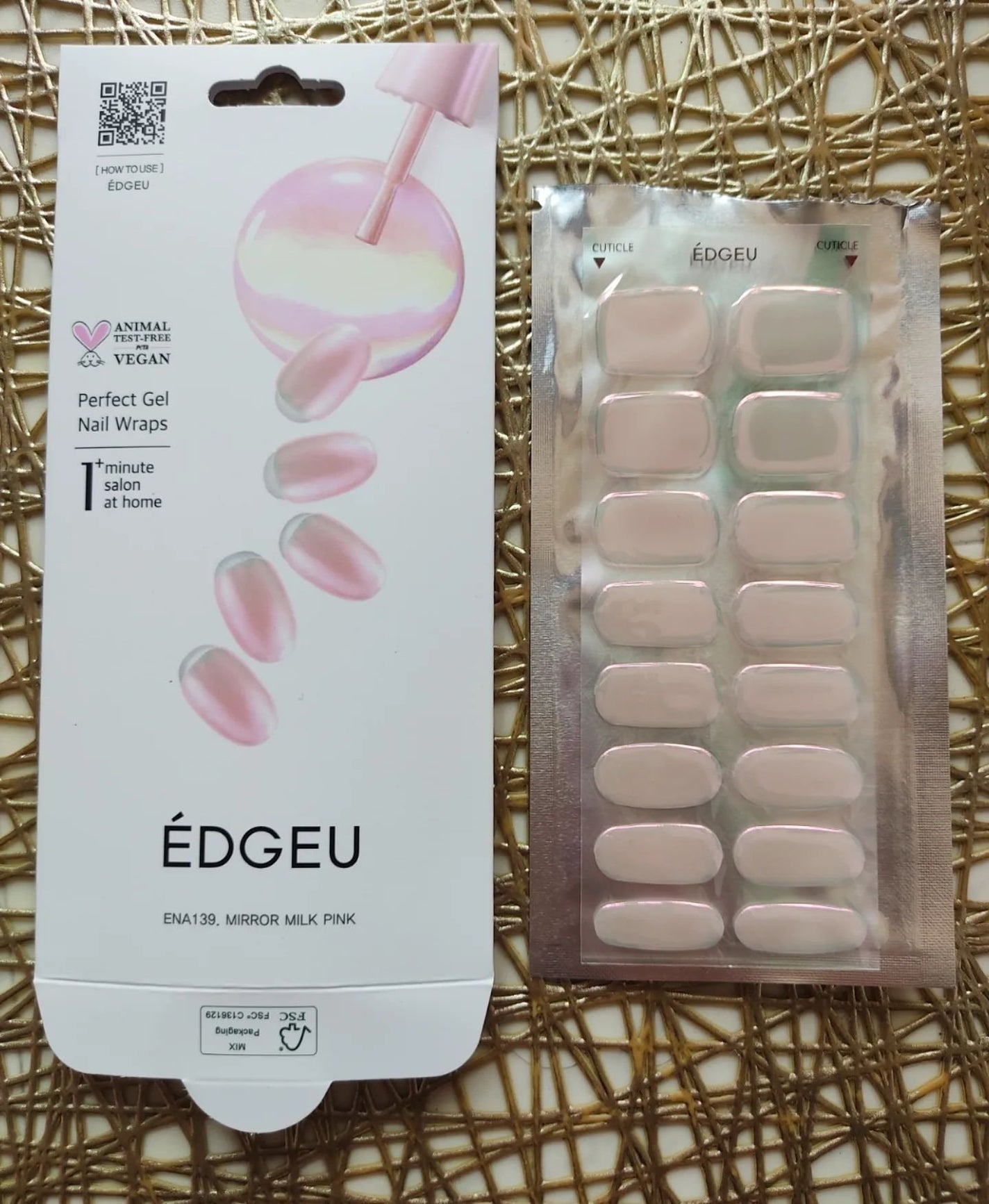 EDGEU ジェルネイルシール/EDGEU/ネイルシールを使ったクチコミ(6枚目)