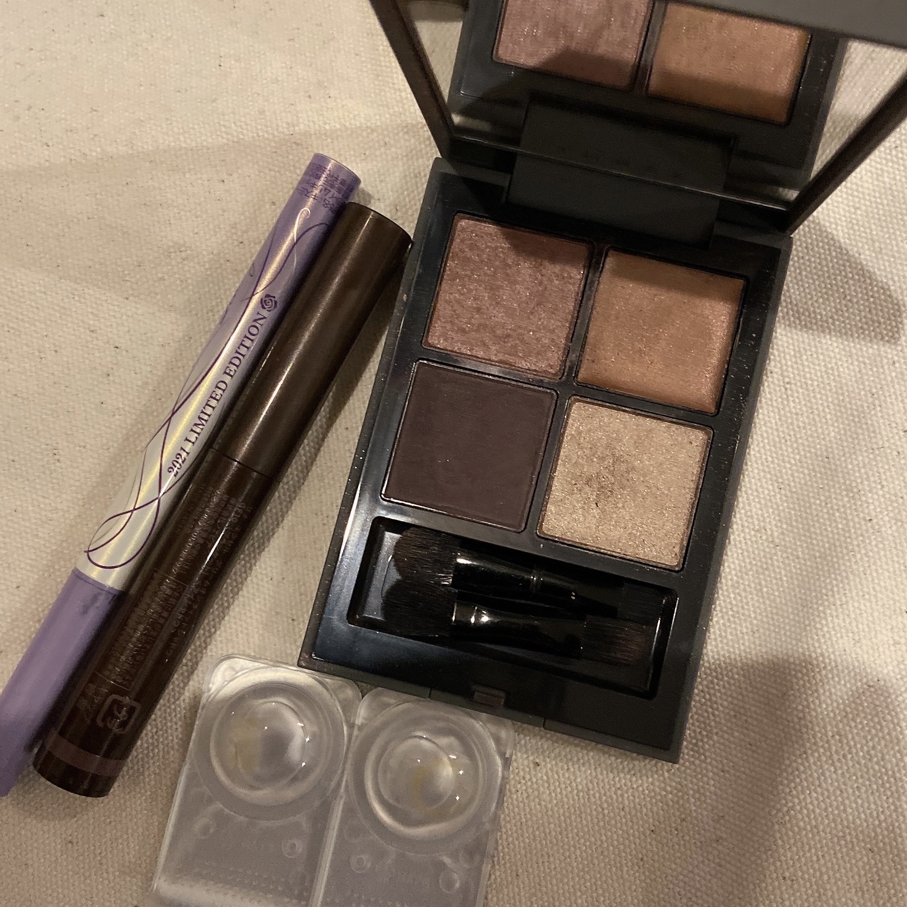 ディメンショナルビジョンアイパレット 05 GARNET SPECTRUM/THREE/アイシャドウパレットを使ったクチコミ（1枚目）