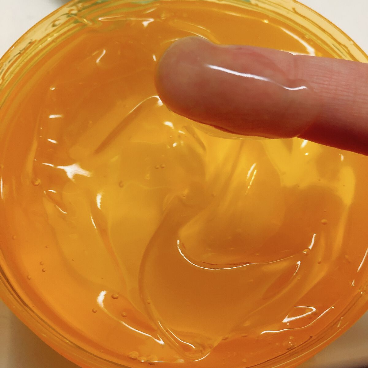 Deve MANUKAHONEY スキンコンディショニング ハイドロモイスチャージェルのクチコミ「今回はDeveのマヌカハニー　ハイドロモイスチャージェルをご紹介。購入先はホームセンターにて。.....」（3枚目）