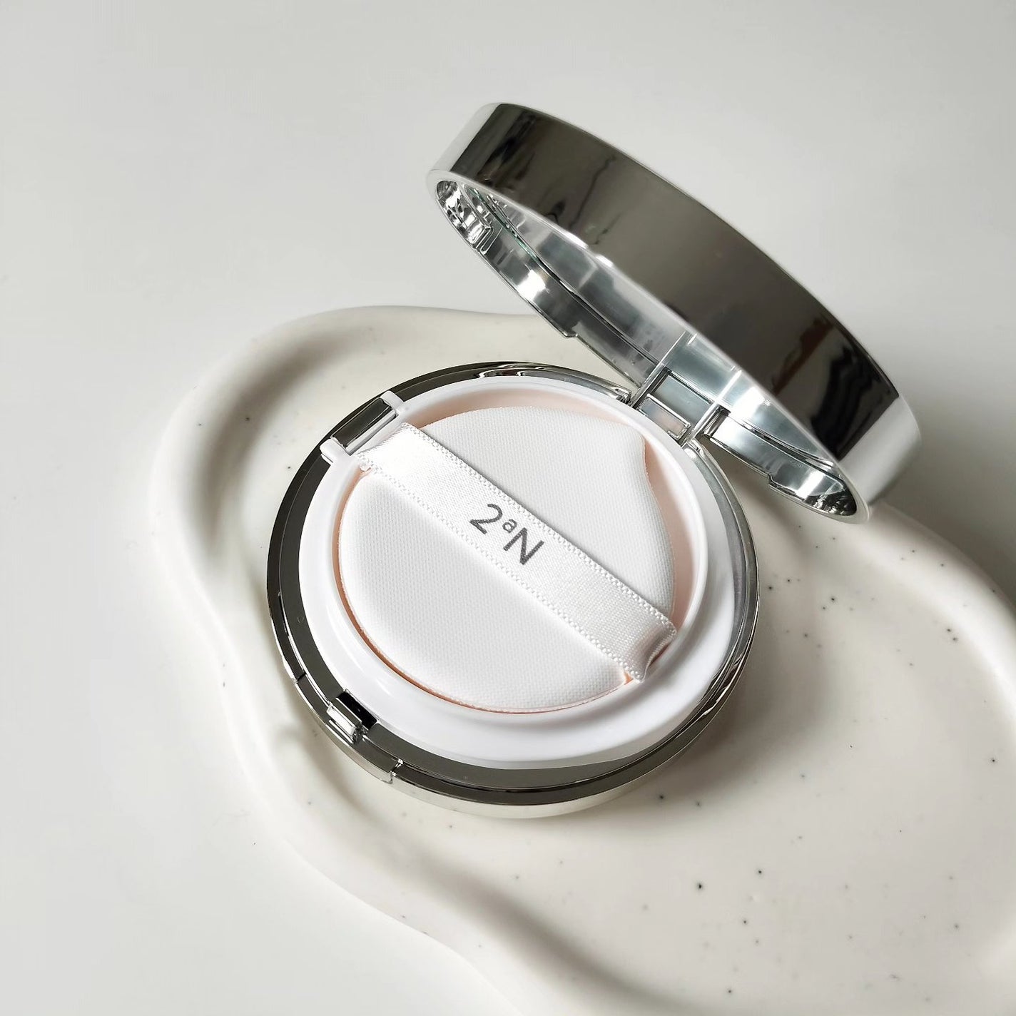 グリーミングテンションパクト/2aN/クリーム・エマルジョンファンデーションを使ったクチコミ(1枚目)