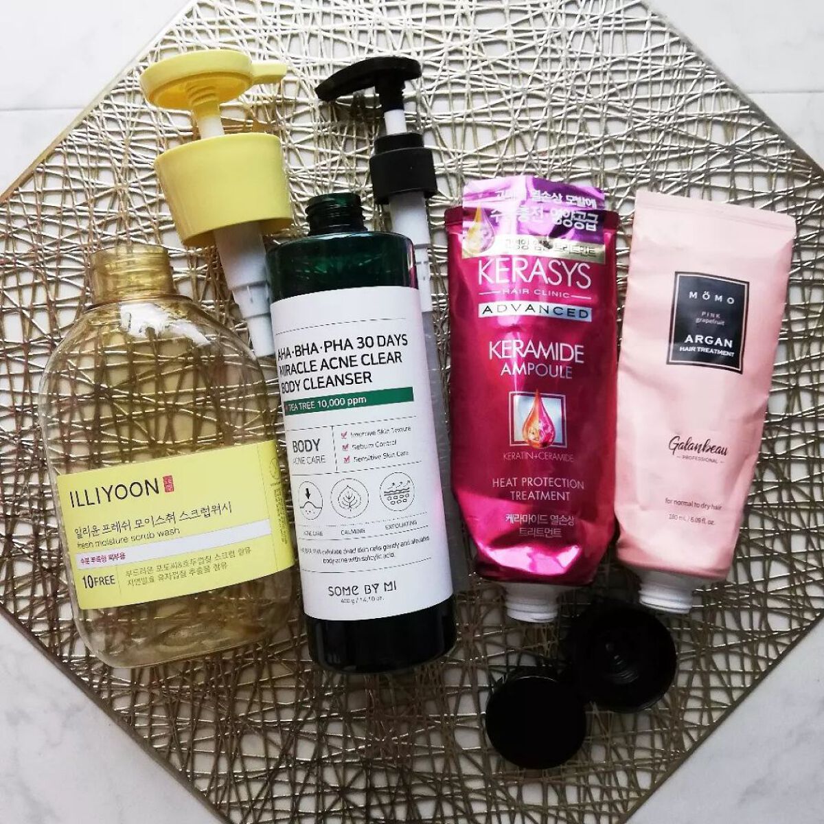 フレッシュモイスチャースクラブウォッシュ/ILLIYOON/ボディソープを使ったクチコミ（1枚目）