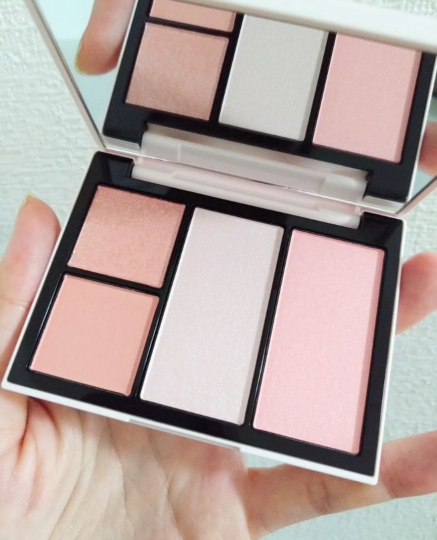 フェイス スタイリスト/SNIDEL BEAUTY/アイシャドウパレットを使ったクチコミ(1枚目)