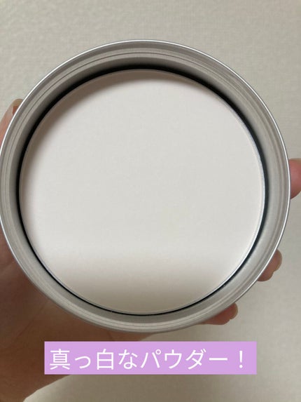 すっぴんパウダー ドリーミーカモミールの香り/クラブ/プレストパウダーの画像