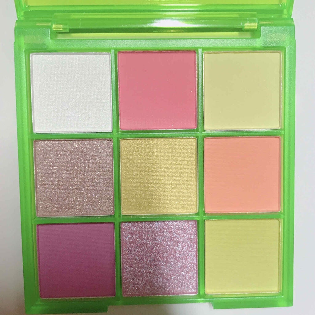 UR GLAM BLOOMING EYE COLOR PALETTE/U R GLAM/アイシャドウパレットを使ったクチコミ(2枚目)